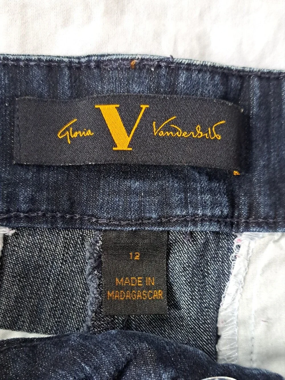 Indigo Dark Wash Button-Accent Denim Bermuda Shorts Chic Preppy Utility Size 12